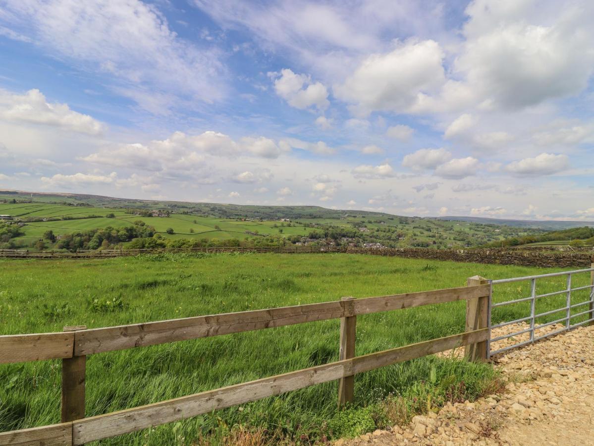 Moorbottom Stables Villa Halifax Bagian luar foto