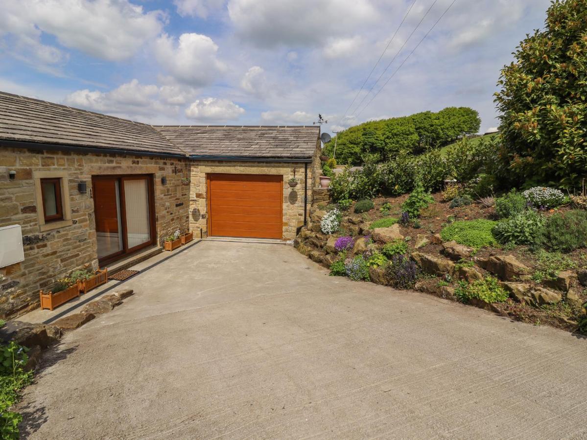 Moorbottom Stables Villa Halifax Bagian luar foto