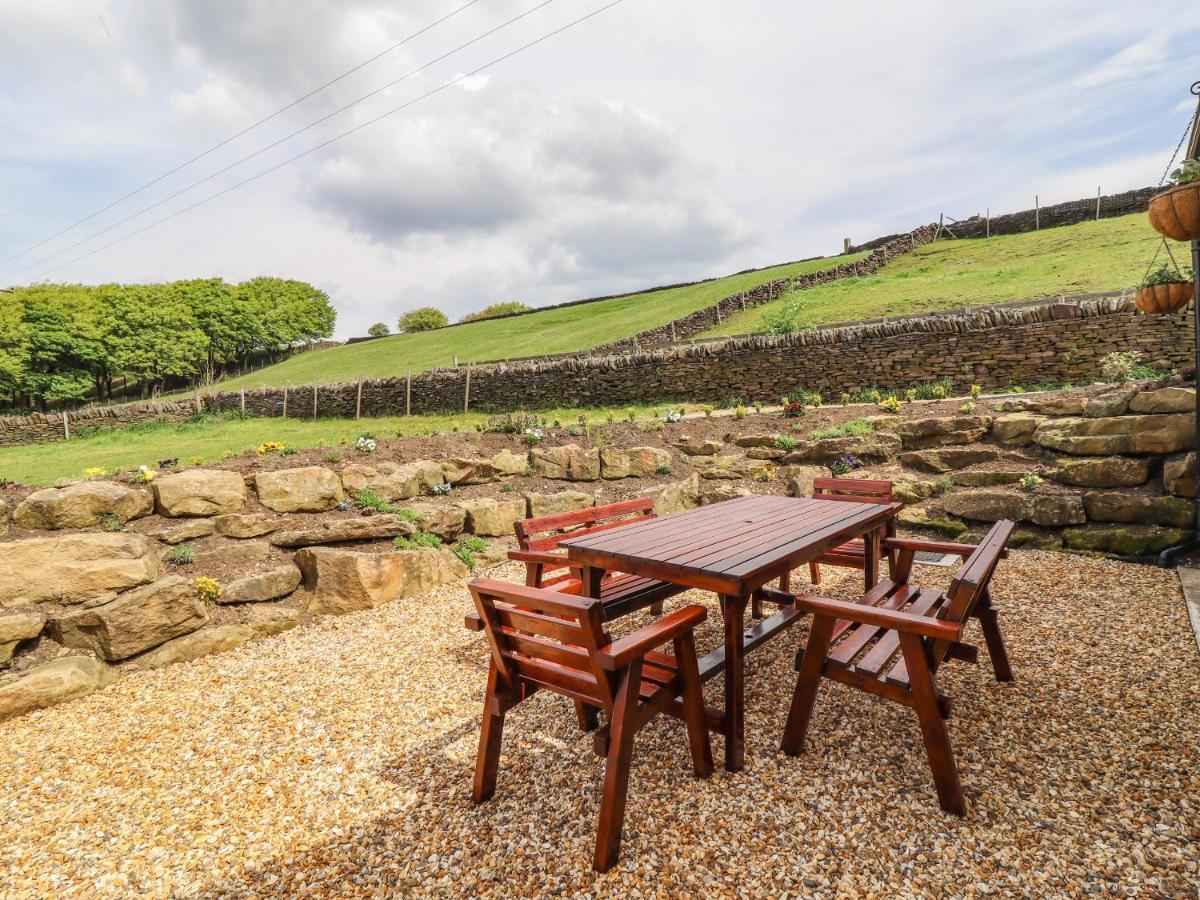 Moorbottom Stables Villa Halifax Bagian luar foto
