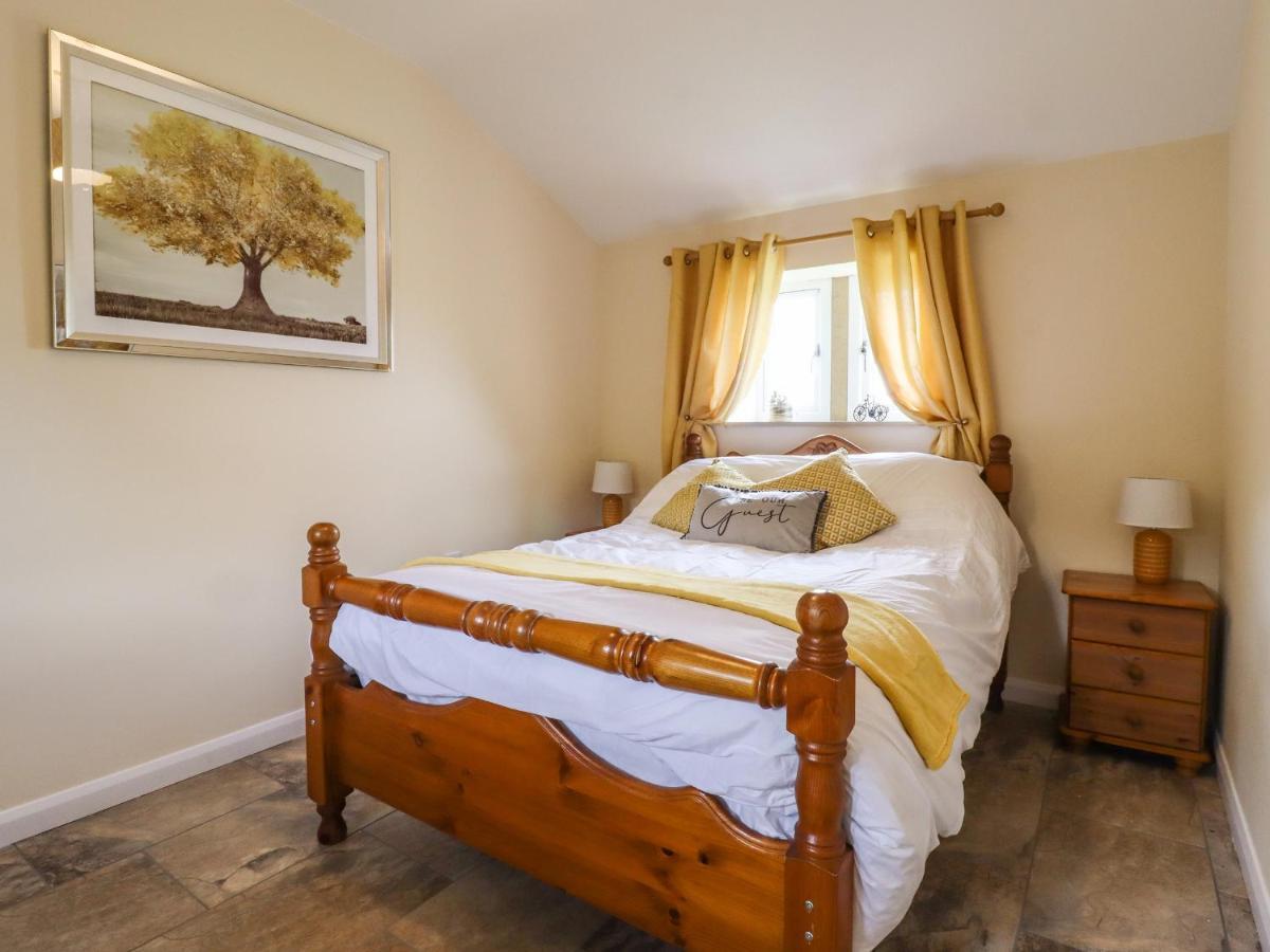 Moorbottom Stables Villa Halifax Bagian luar foto