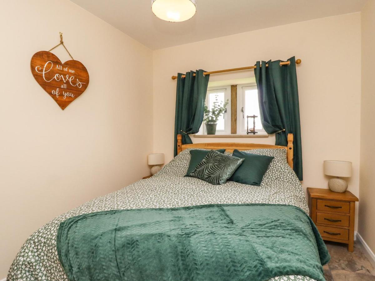 Moorbottom Stables Villa Halifax Bagian luar foto